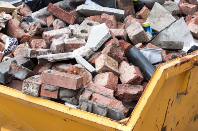 Construction Debris Removal in Sacramento, CA